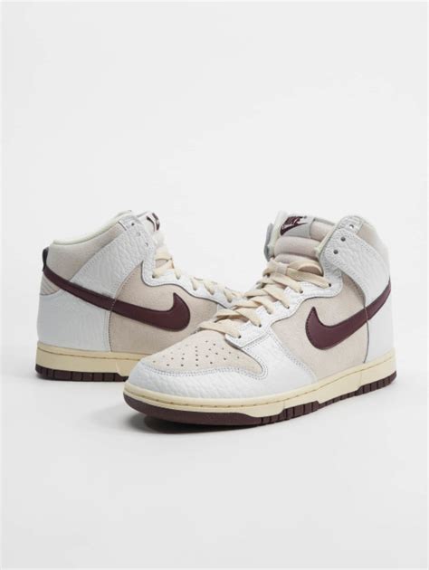 Damen Braun Nike Dunk